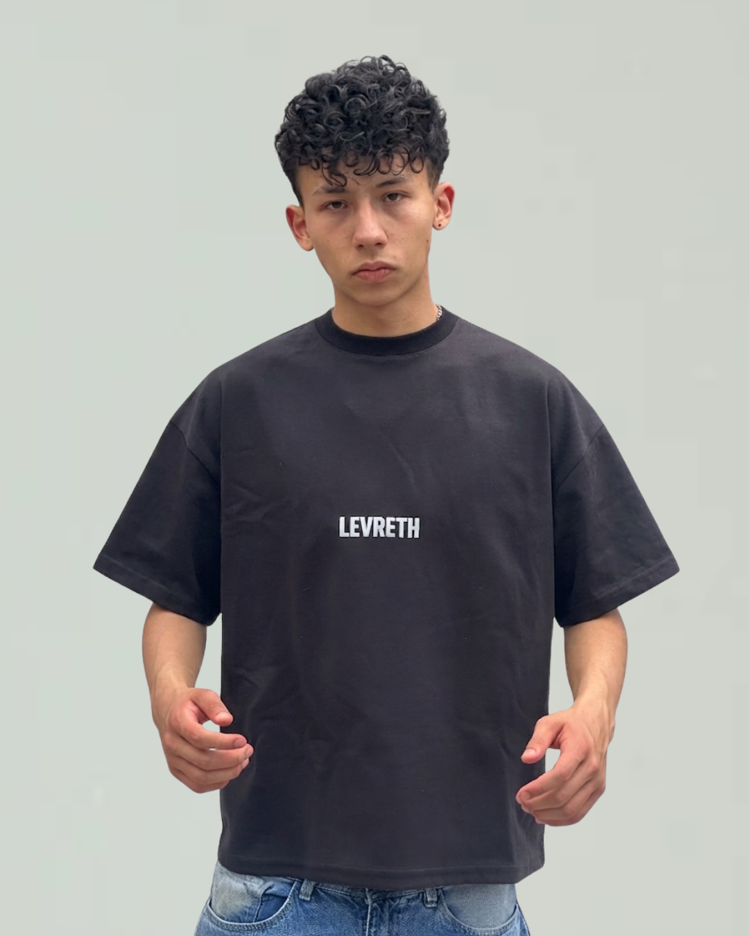 CAMISETA OVERSIZED - NEGRO