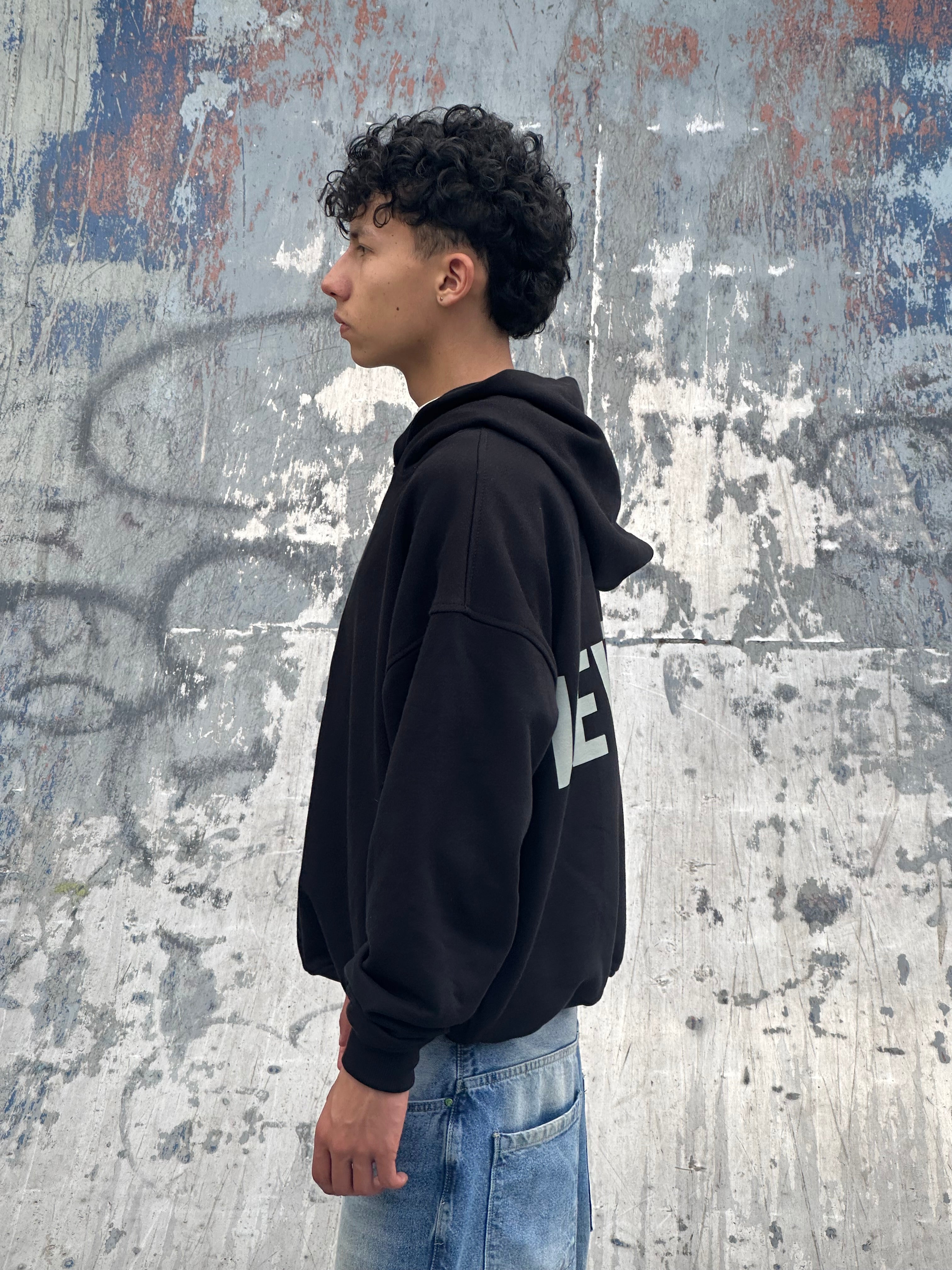 Hoodie Negro Basic